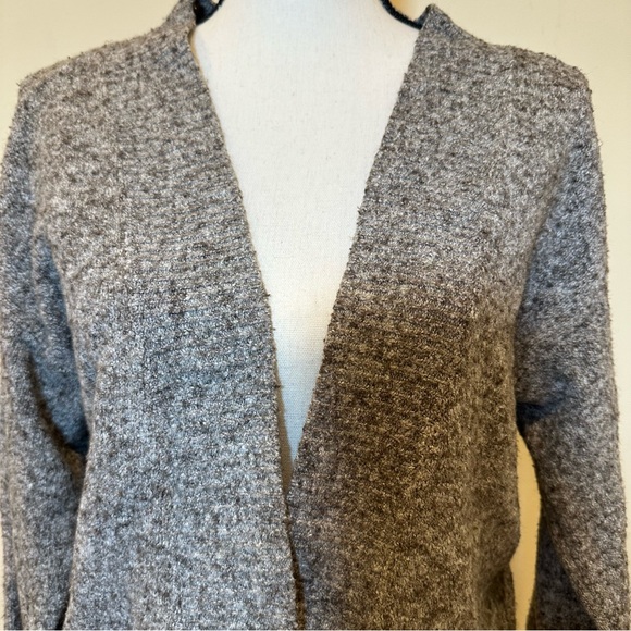 Silence + Noise UO Brown and Cream Women's V-Neck Knit Sweater Size XS - Picture 7 of 8